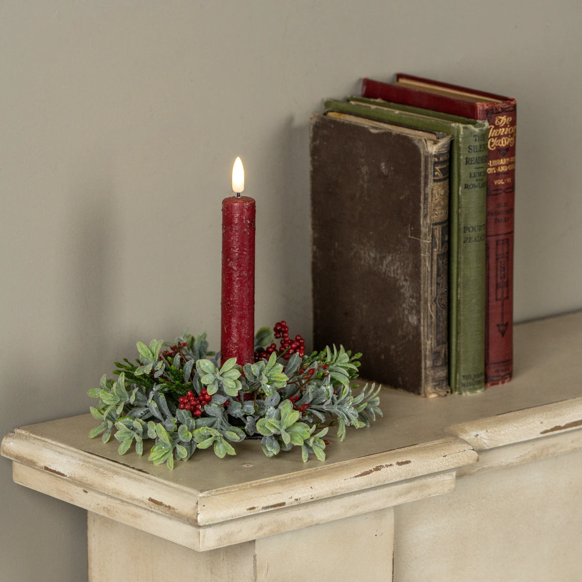 Boxwood & Red Berry Taper