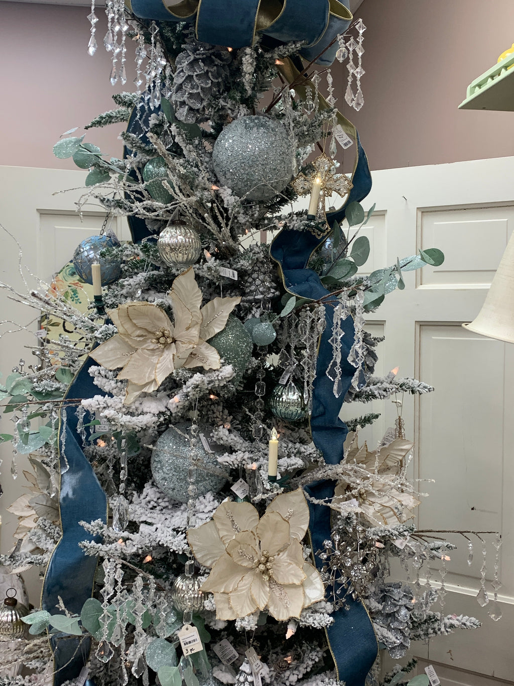 CHRISTMAS TREES | MULTIPLE SIZES