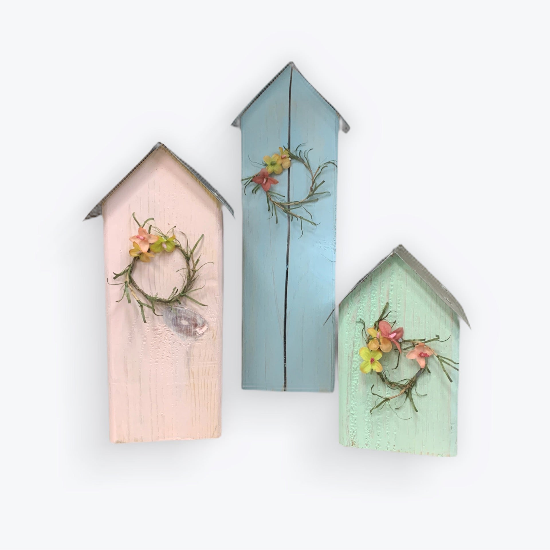 Wood Block Farm House | 3 Sizes