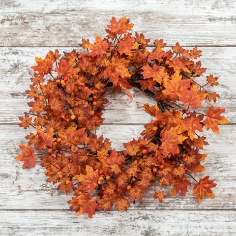 Maple Leaves w/Berries Candle Ring