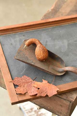 Hallows Gourd | 4"