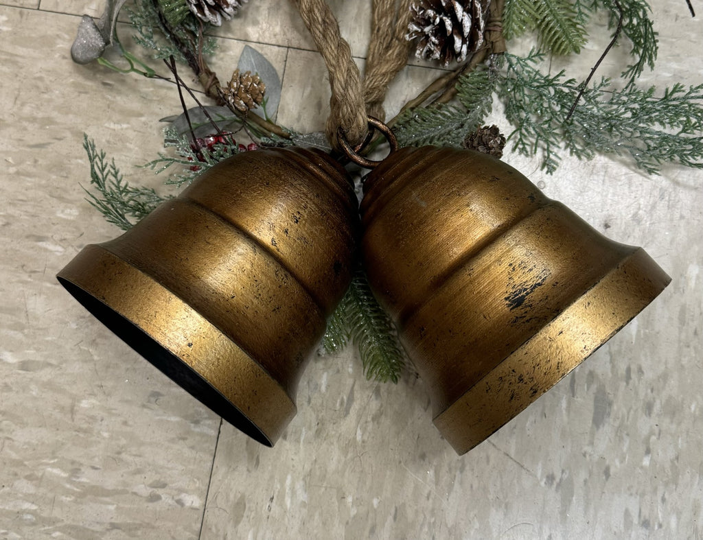 Gold Bell or Red Bell